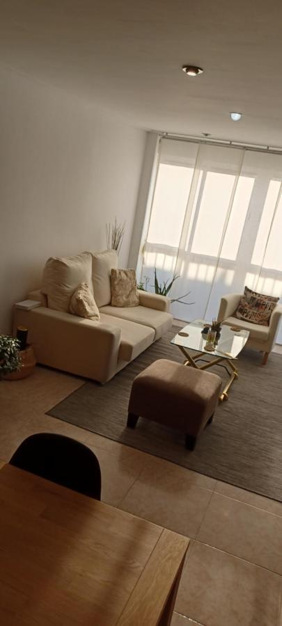 Apartamento Entero De Tres Habitaciones, Cerca De La Playa! Acogedor, Luminoso Y Tranquilo Malgrat de Mar Buitenkant foto